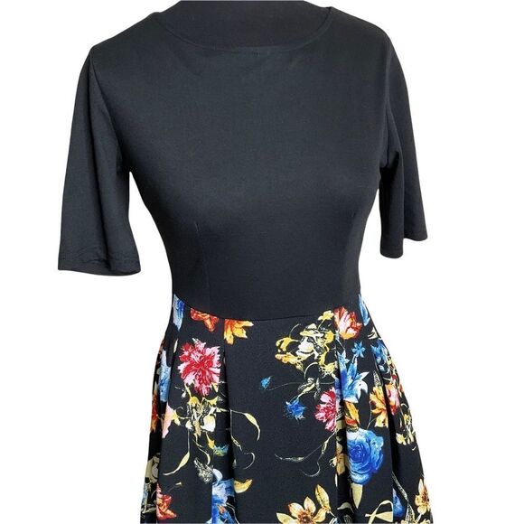 Oxiuli Women’s Dress Size S Fashion Fitted Waist Knit Black Floral - Picture 2 of 16